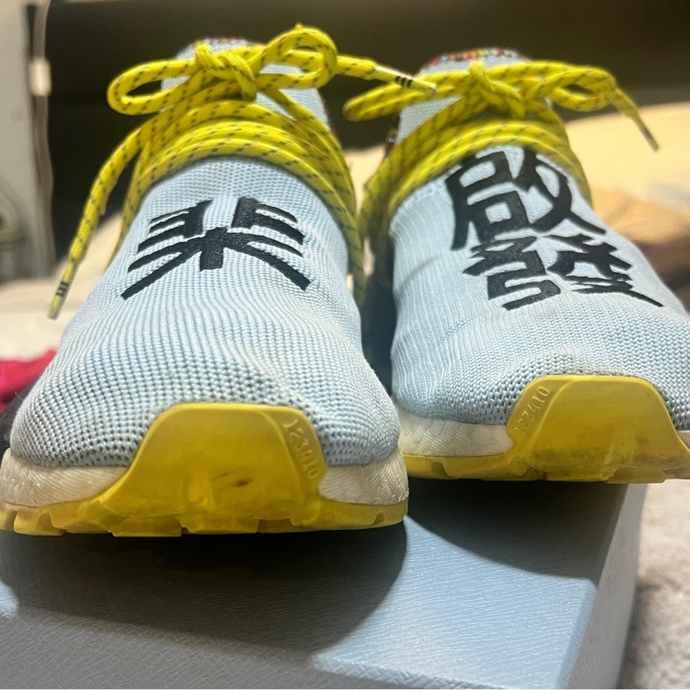 Adidas Pharrell Williams NMD Hu Inspiration Pack Clear Sky EE7581 Size 8